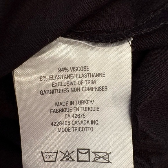 Tricotto Black Tee with Lipstick Graphic - Picture 7 of 7